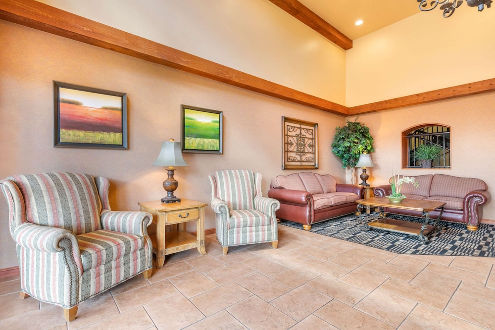 Clarion Inn Ormond Beach at Destination Daytona - photo 3