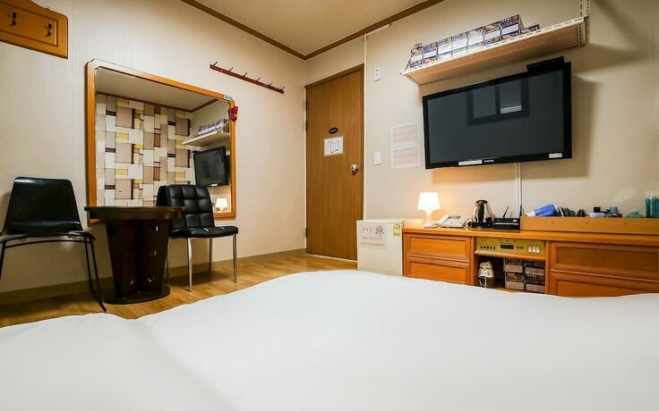 Asan Meoru in Asan, South Korea