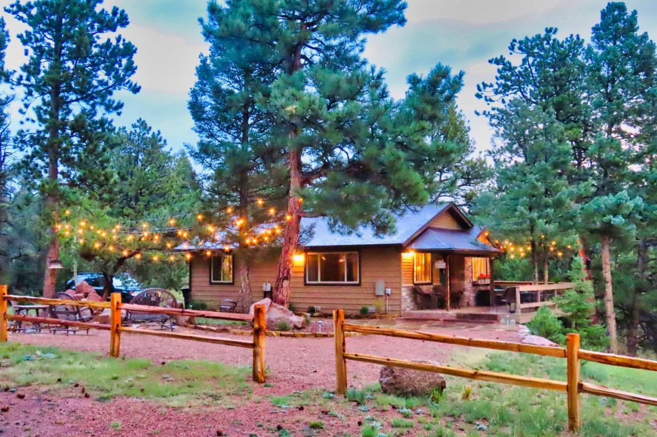 Pine Ridge Memories are made here — hotel in Florissant