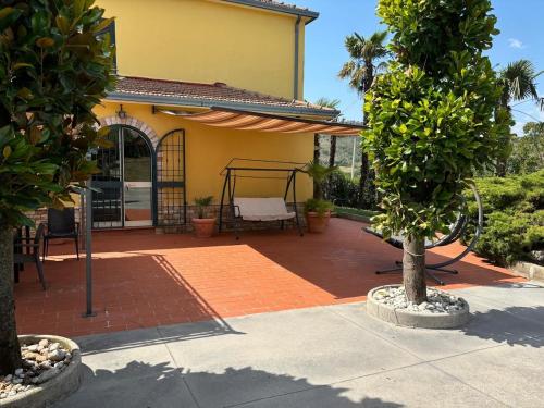Happy family house — 4-Star Luxury Hotel in Monte San Giovanni Campano, Italy