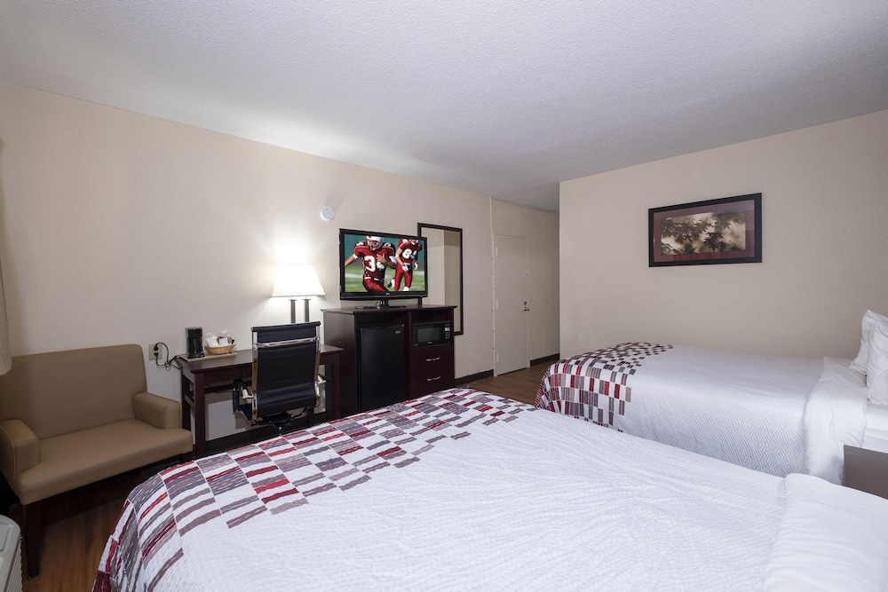 Red Roof Inn Warrenton - photo 7