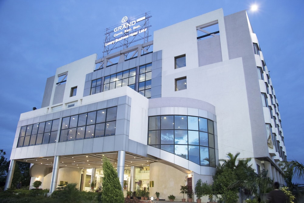 Hotel Grand International — hotel in Latur