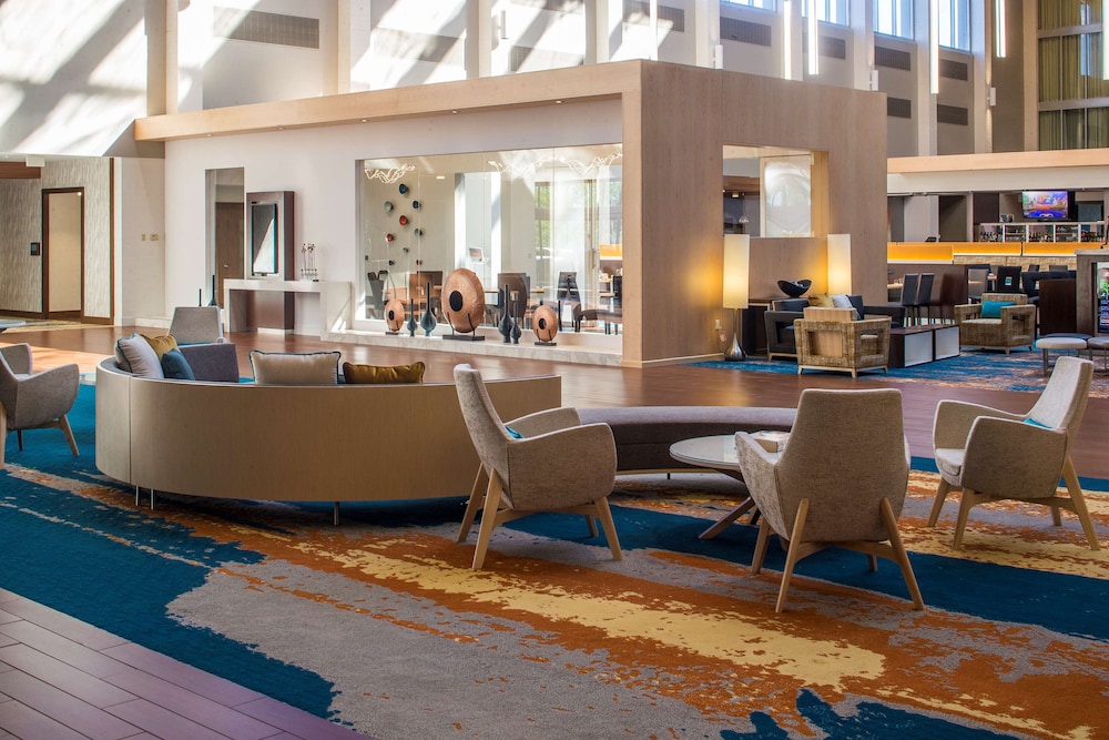 DoubleTree by Hilton Pittsburgh Cranberry - photo 13
