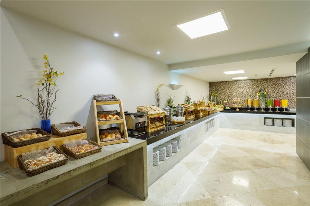Stock Cafe bkreakfast