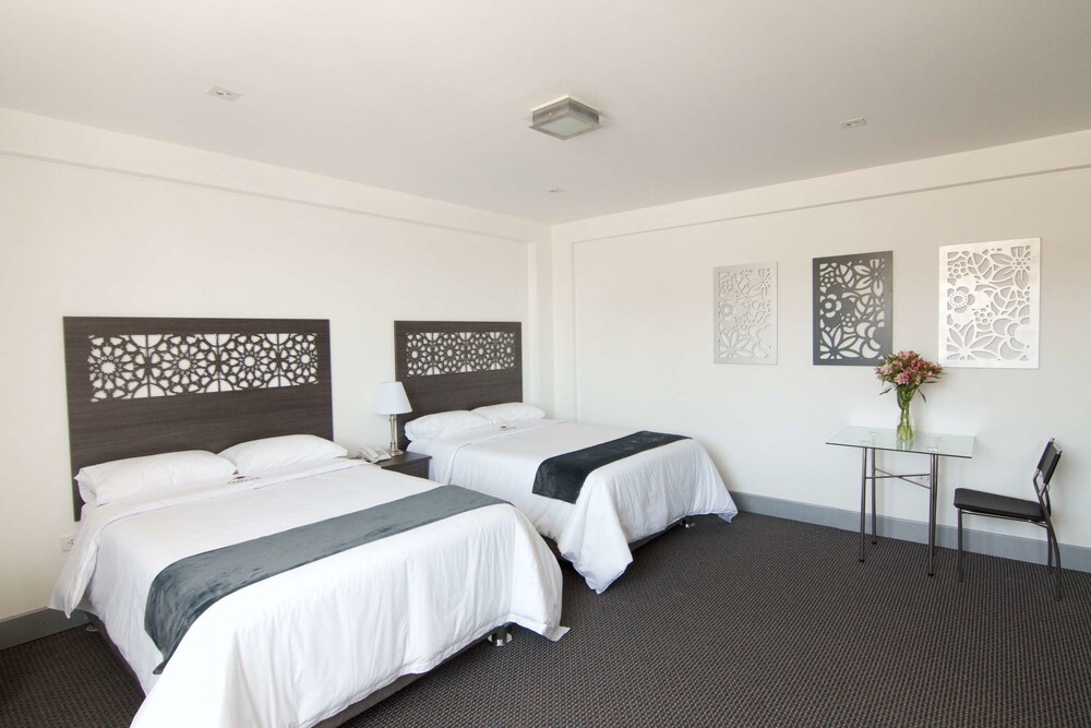 SureStay Plus Hotel by Best Western Tierrasur Colonial — Arequipa — photo 3