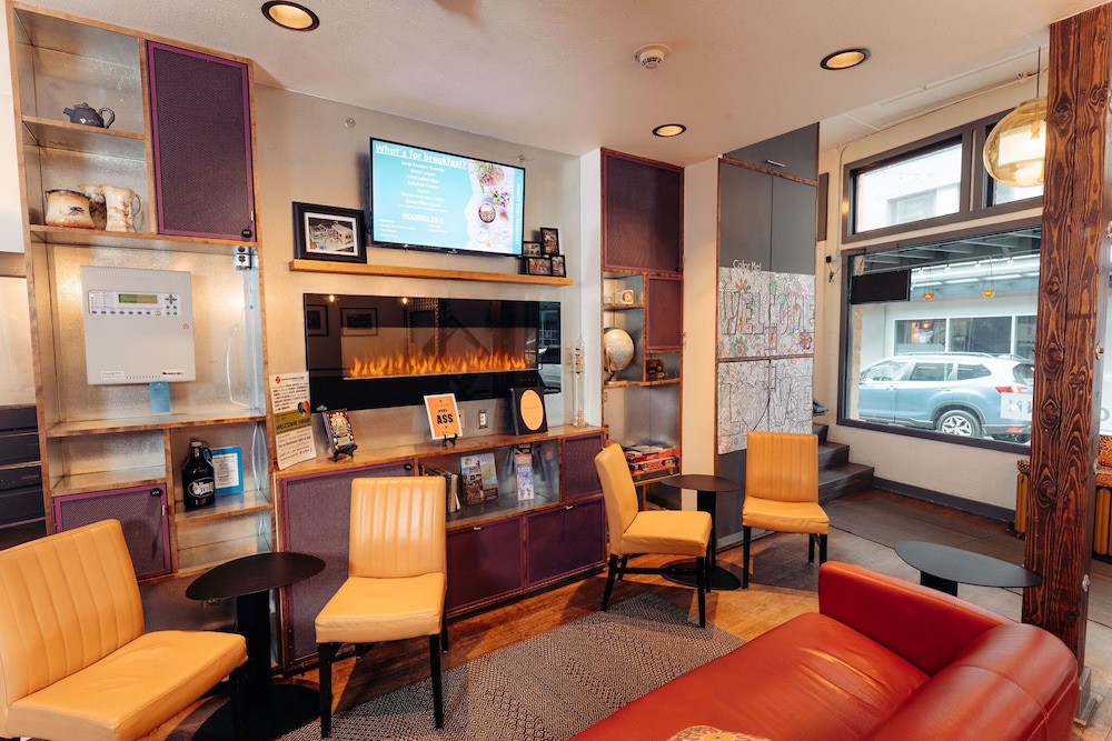 The Silverbow Inn - photo 9