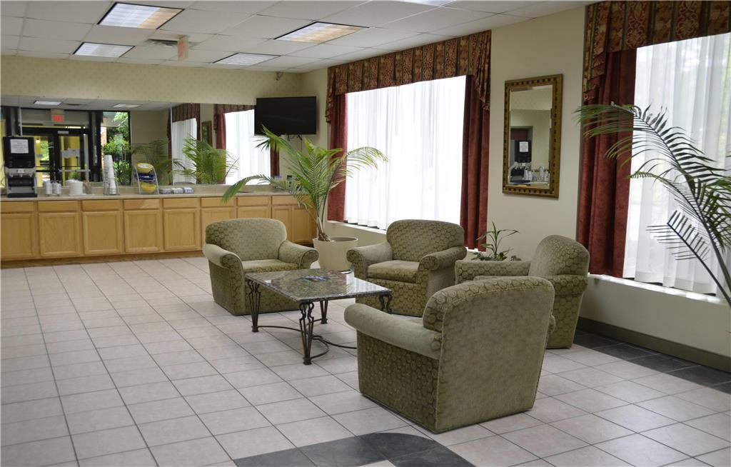 Days Inn by Wyndham Luray Shenandoah - photo 5