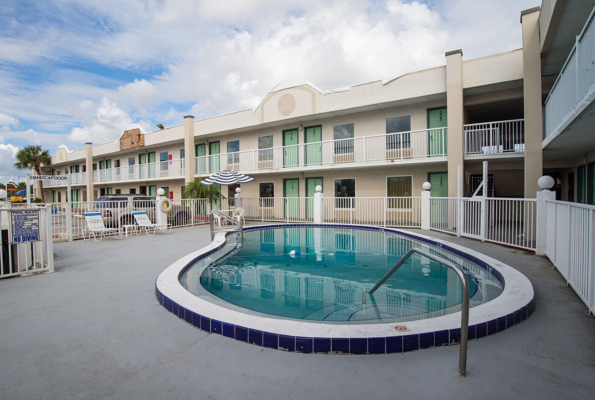 Motel 6 Cocoa Fl - photo 3