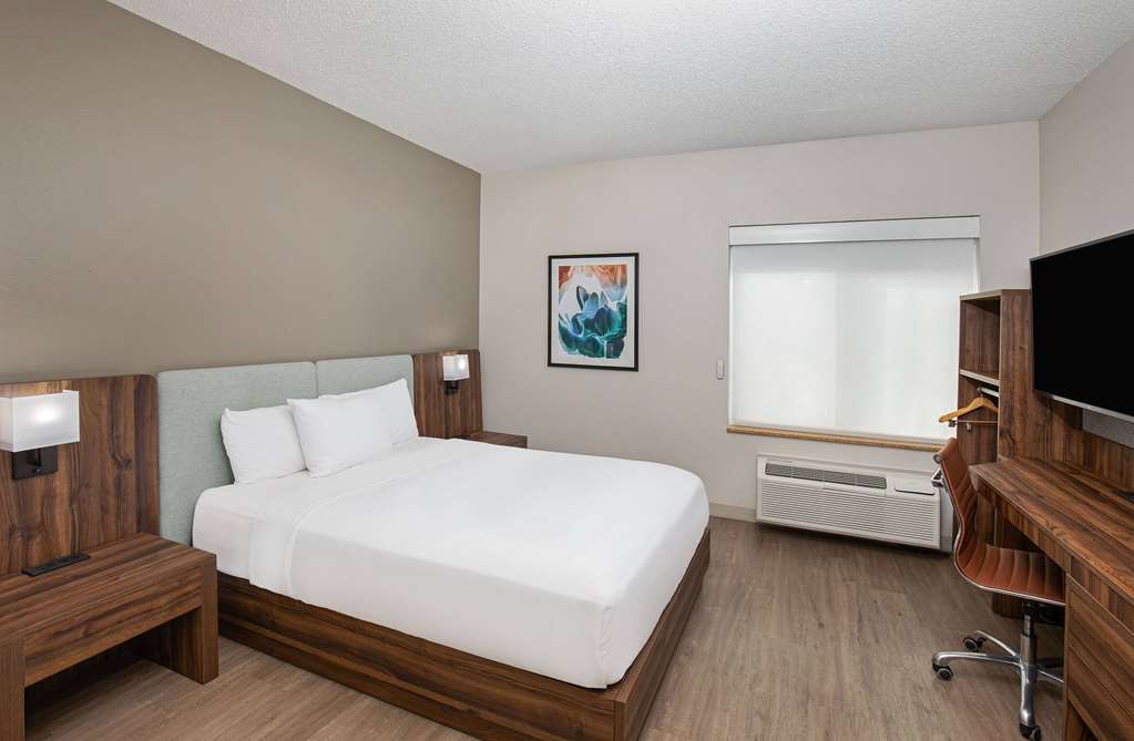 Baymont by Wyndham Hattiesburg - photo 46