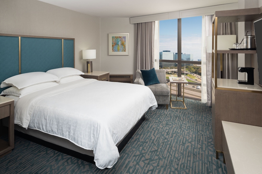 Sheraton Dallas Hotel by the Galleria - photo 13