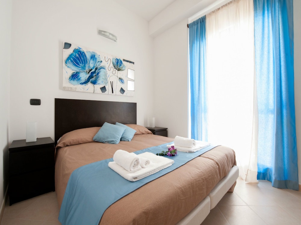B&B La Casetta Ladispoli — 4-Star Luxury Hotel in Ladispoli, Italy