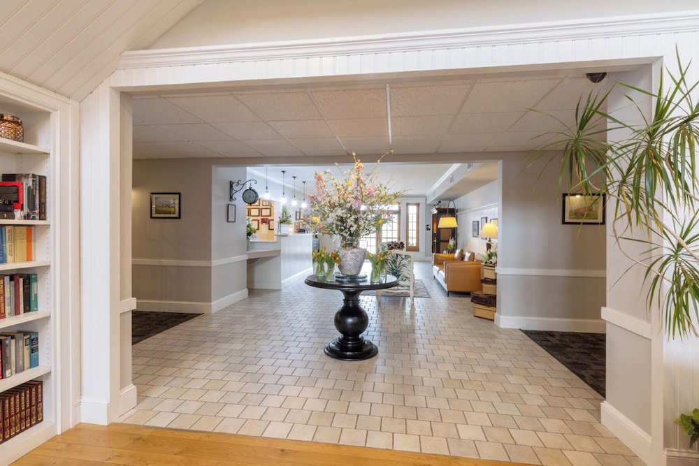 Selinsgrove Inn - photo 16