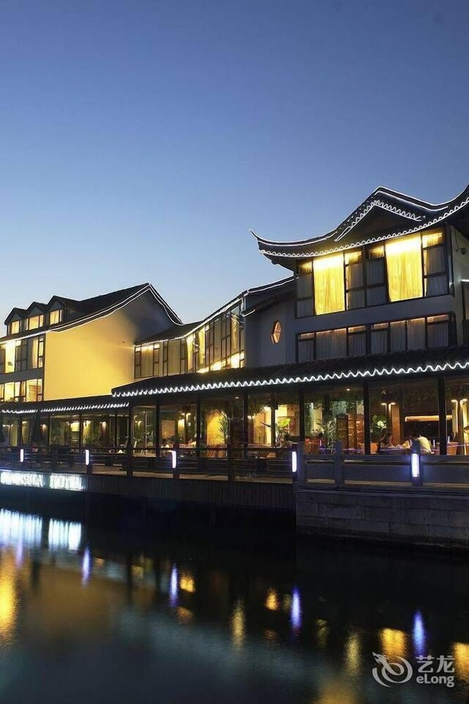 Wuxi 1881 Peninsula Hotel in Wuxi, People's Republic of China