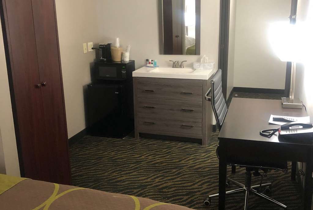 Super 8 by Wyndham High Point Greensboro - photo 14