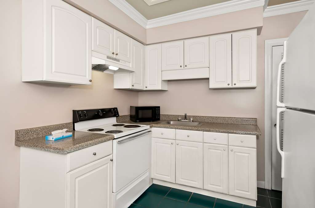 Americas Best Value Inn Historic Clewiston Inn - photo 44