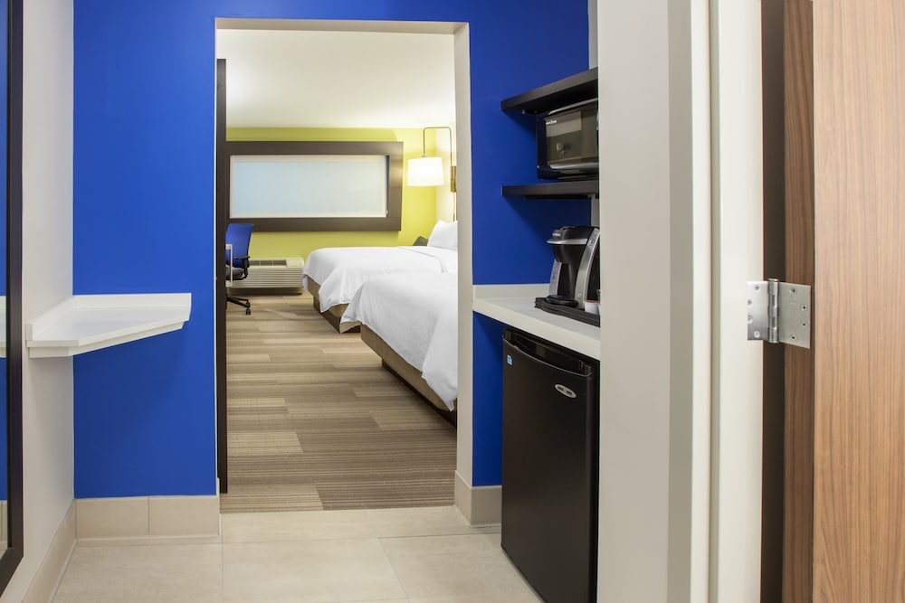 Holiday Inn Express Ellensburg by IHG - photo 16