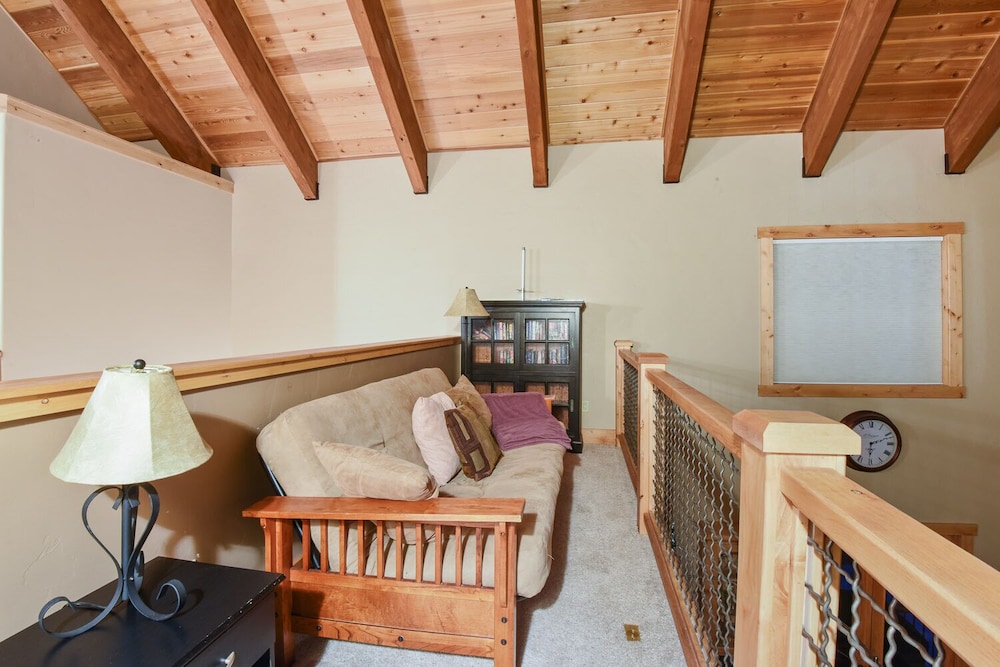 Skislope Sanctuary - photo 20