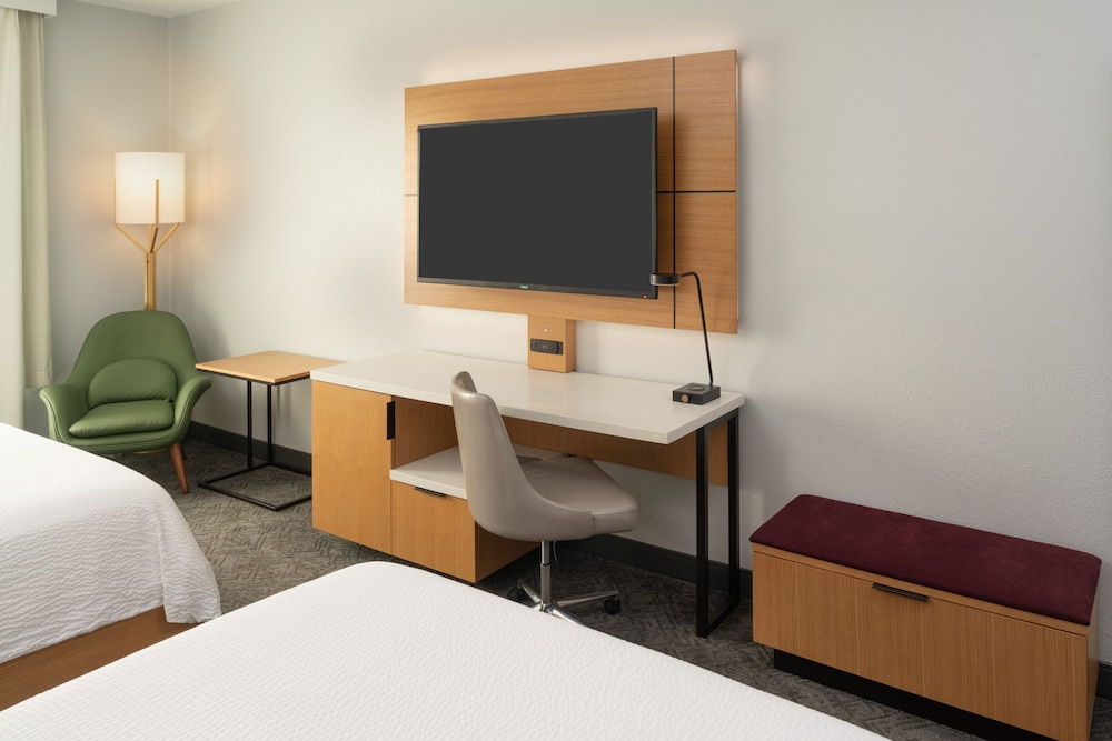 DoubleTree by Hilton Houston Westchase - photo 12