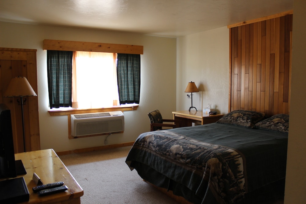 Wagon Wheel Restaurant Bar and Motel - photo 5