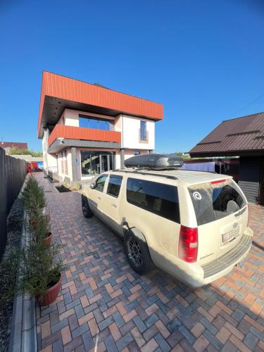 Mongu Hotel in Karakol, Kyrgyzstan