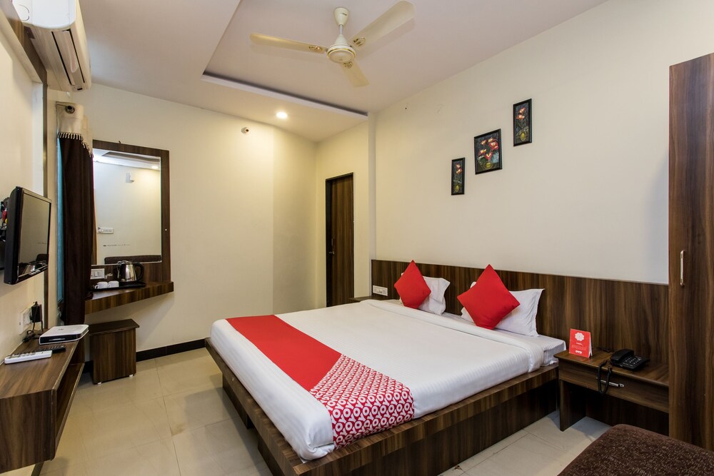 OYO 2520 Hotel Ashoka Palace — hotel in Ujjain