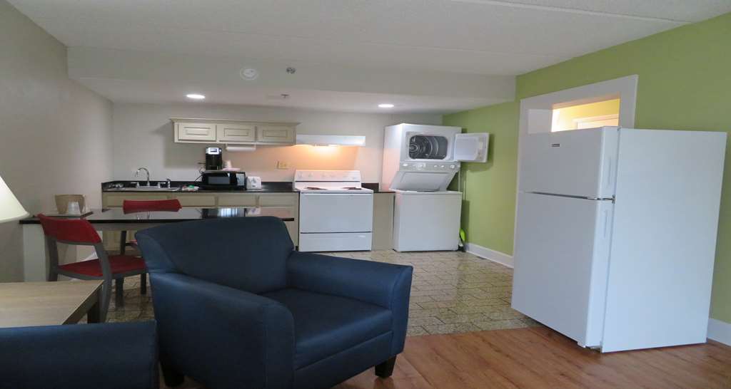 SureStay Plus Hotel by Best Western St Marys Cumberland - photo 29