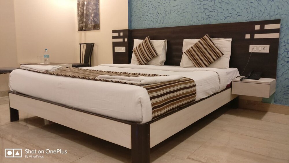 Hotel Seven Hills — Lonavla