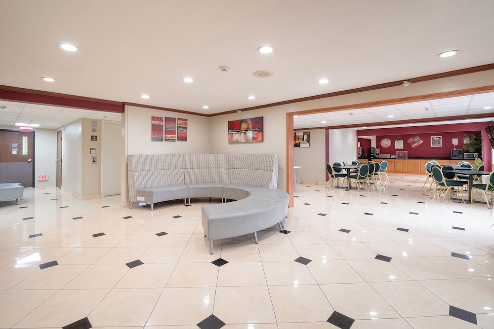 Rodeway Inn Houston North Greenspoint Houston TX - photo 6