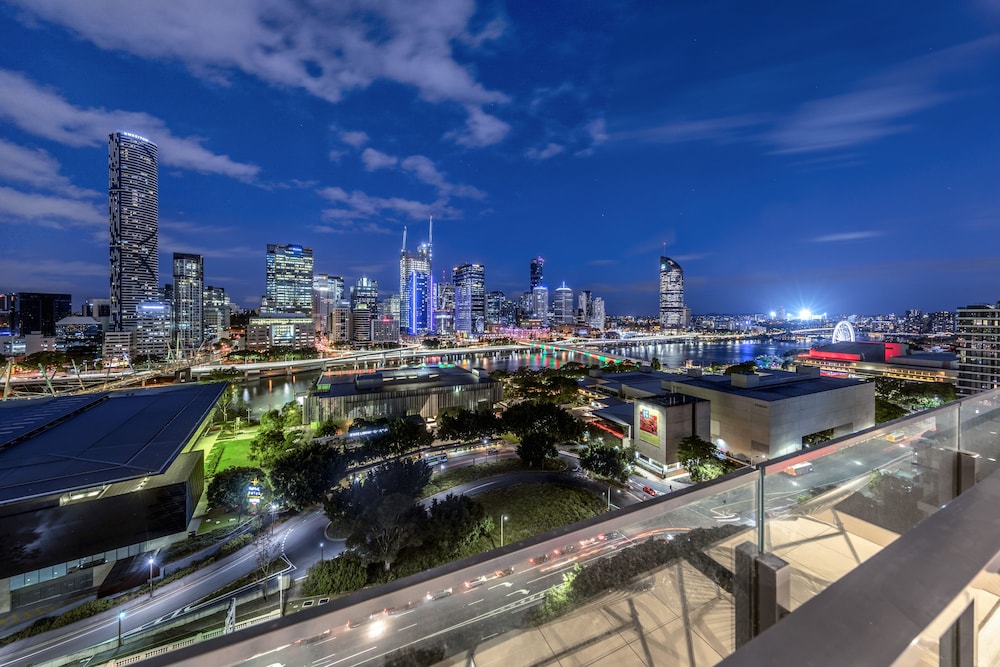 Airhome Southbank Riverside Tower — hotel in South Brisbane