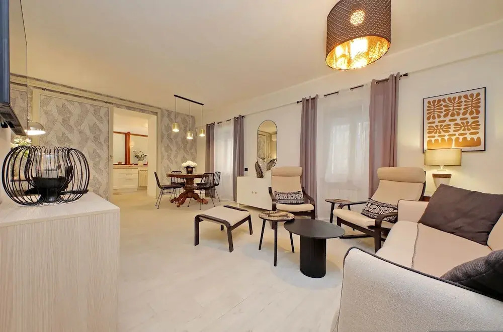 4bnb Ponte Milvio Apartment — 4-Star Luxury Hotel in Rome, Italy