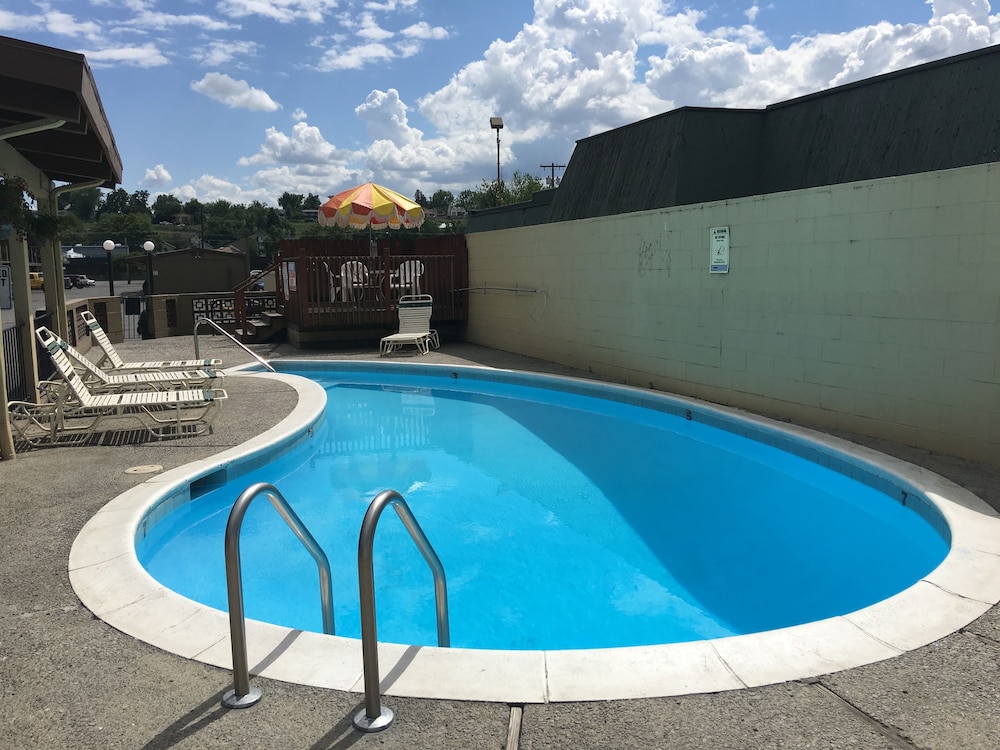Cedars Inn Lewiston - photo 19