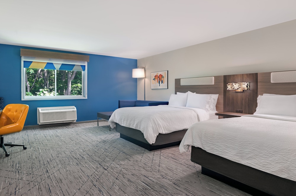 Holiday Inn Exp Stes Berkshires By Ihg - photo 23