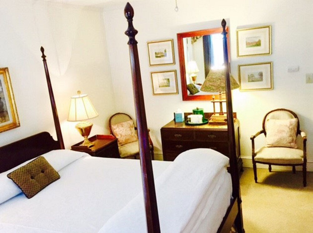 Morehead Inn - photo 11