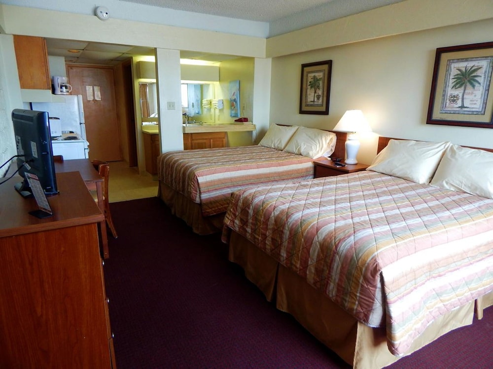 Padre South Hotel On The Beach - photo 8