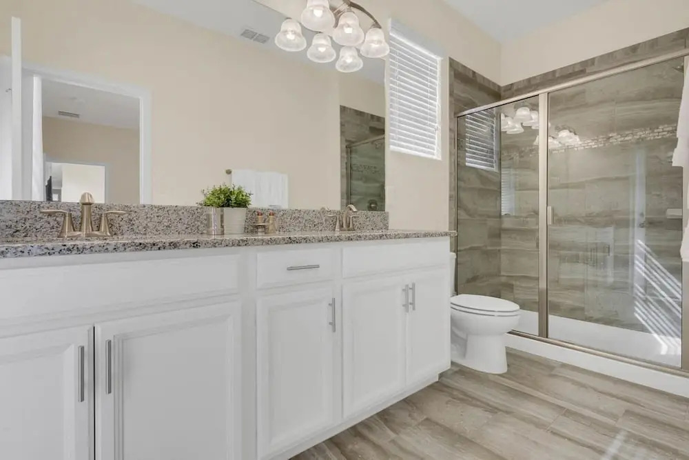 Five Bedrooms Single Family 4759 - photo 16