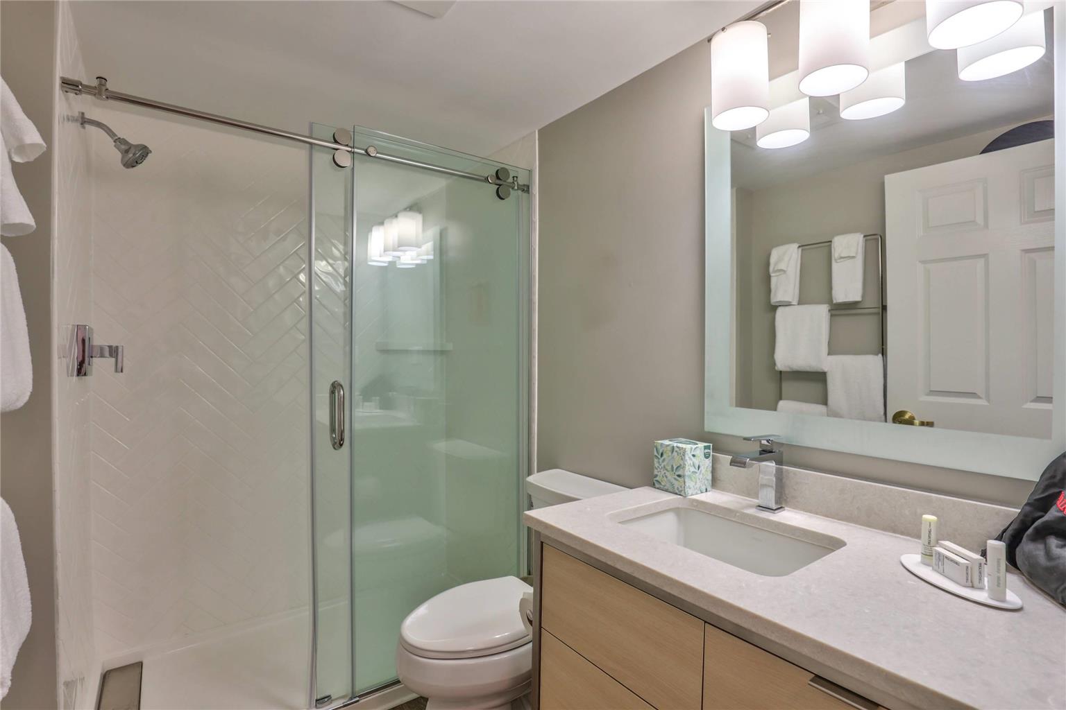 Alluxsuites at 1876 an Ascend Collection Hotel - photo 36