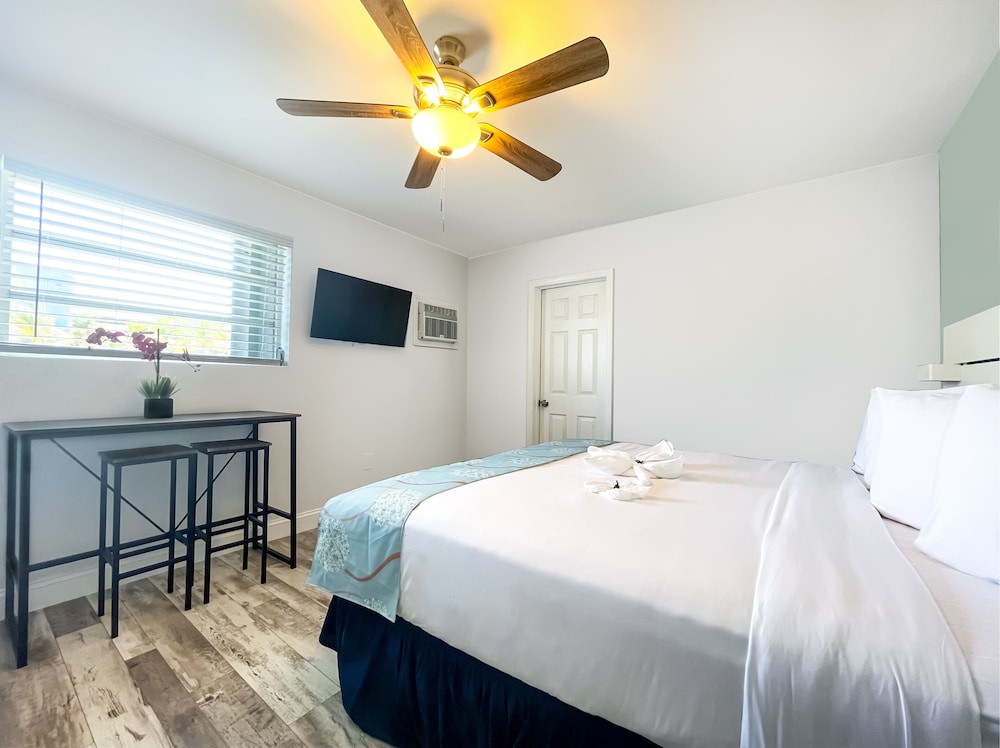 Hollywood Beach Hotels - photo 42
