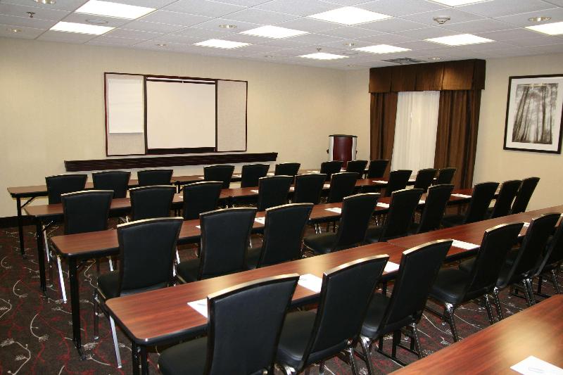 Hampton Inn & Suites Millington - photo 145