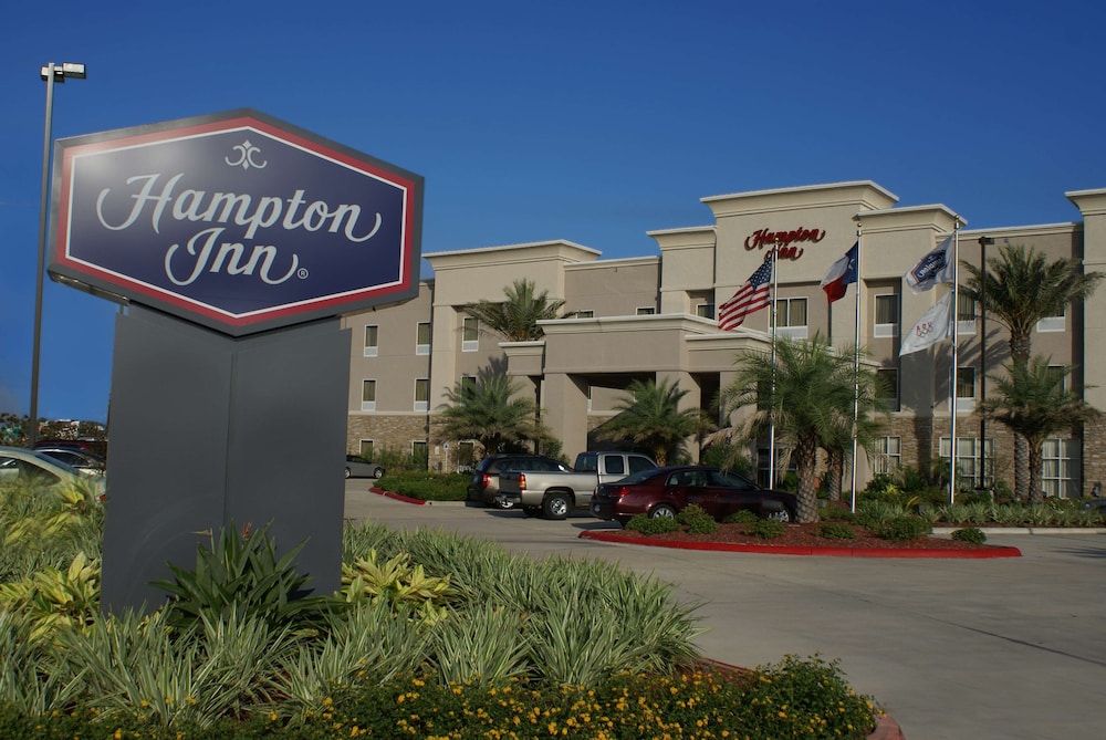 Hampton Inn Orange - photo 26
