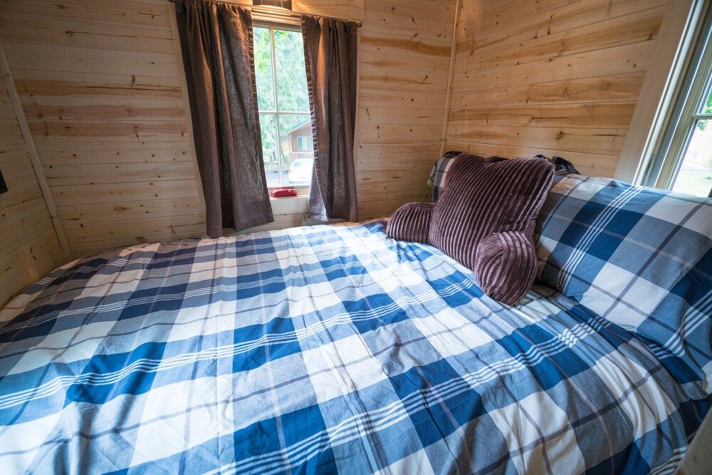 Mt. Hood Village RV Resort - photo 25