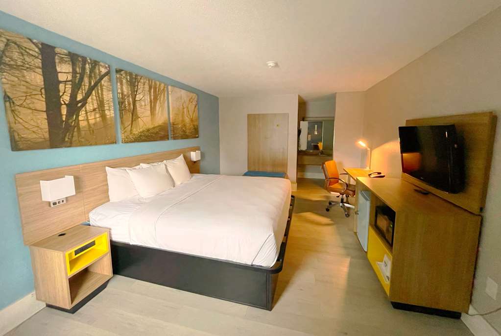 Days Inn by Wyndham Raleigh Glenwood Crabtree - photo 20