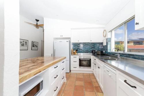 Luxe Oceanfront Penthouse Yamba S Best Suncrest 5 — Yamba