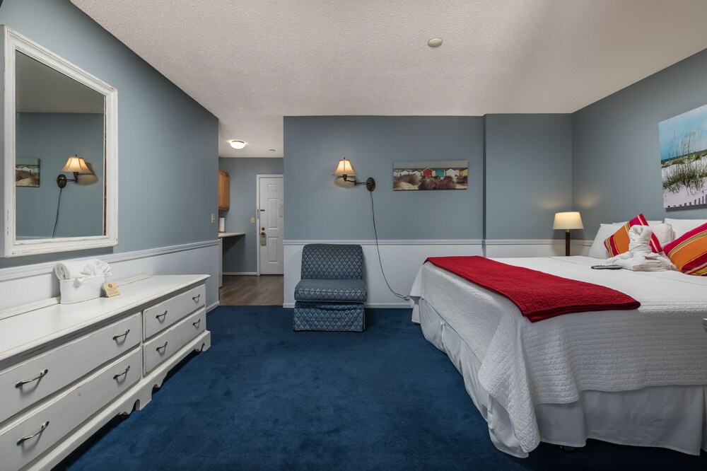 Old Harbor Inn - photo 95
