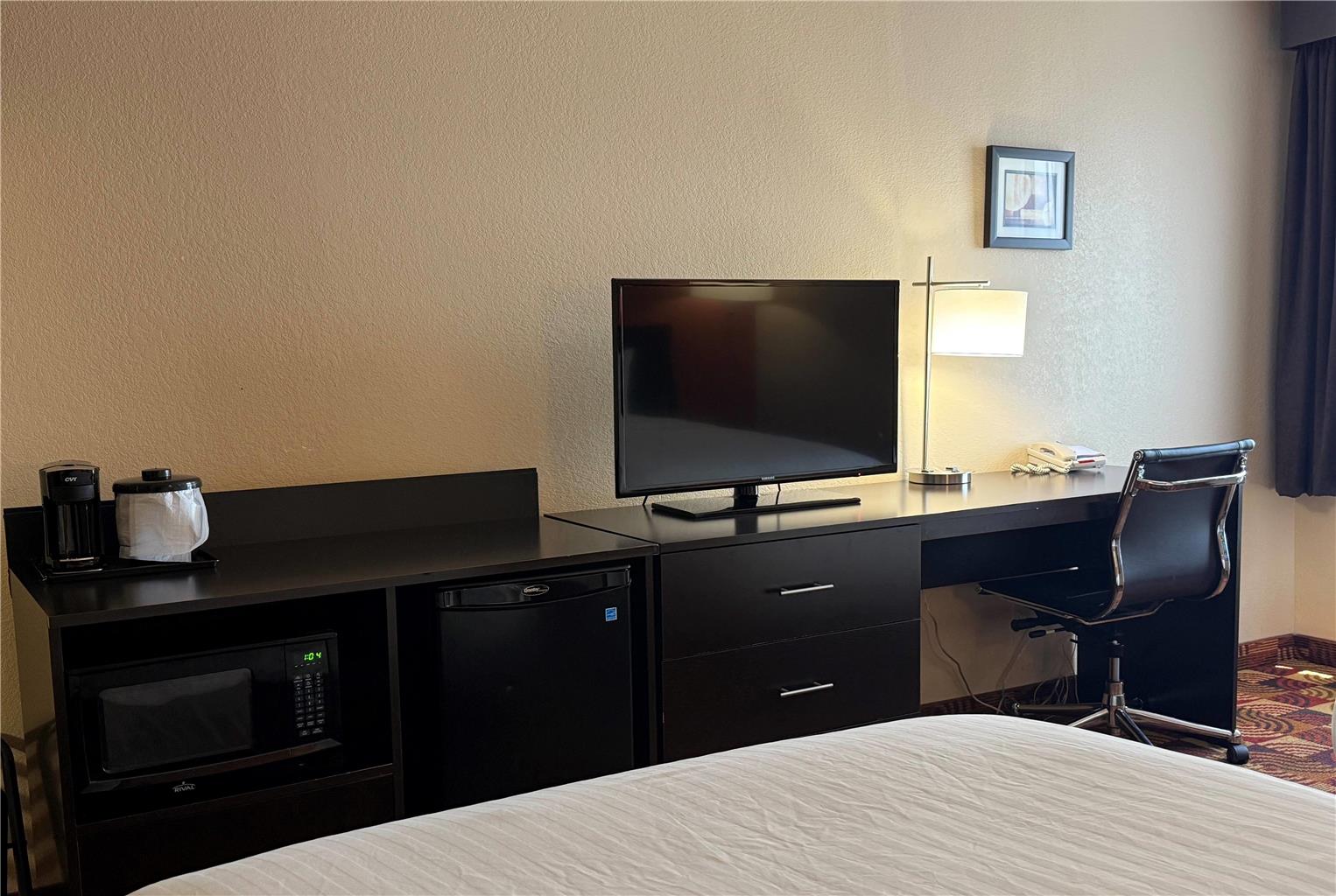 Baymont by Wyndham Plainfield Indianapolis Arpt Area - photo 34