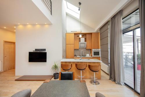 Luxury 4 bedroom apartment #1 in the city center of tbilisi