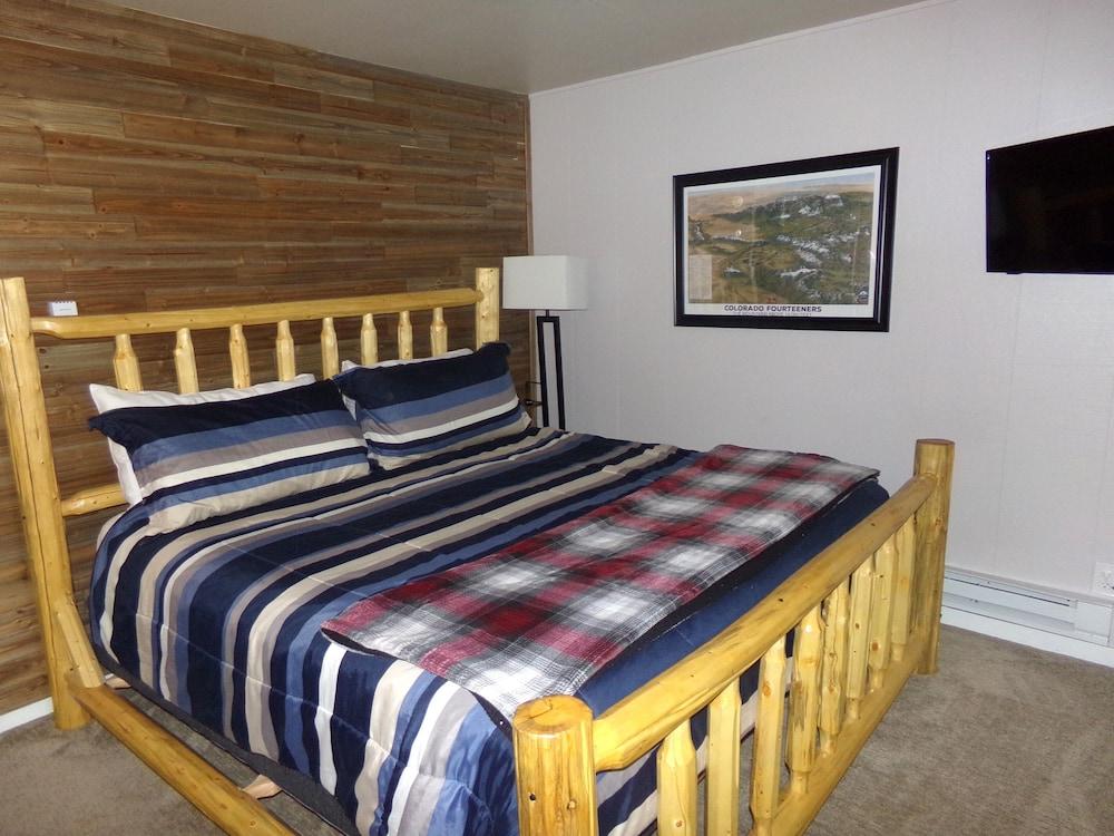Wild Irishman 2 Bed 2 Bath Sleeps 9 Wibh — 4-Star Luxury Hotel in Keystone, United States
