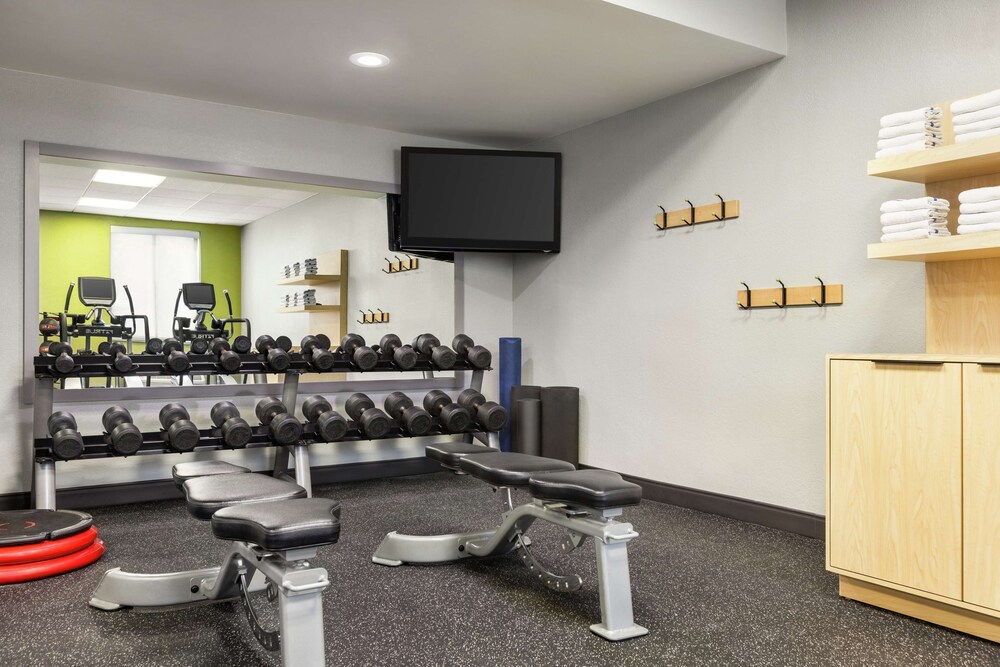 Spark by Hilton Germantown Washington DC North - photo 30