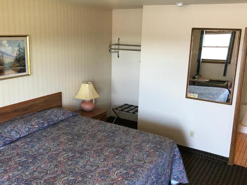 Quik Stop and Motel - photo 8