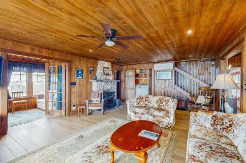 Spruce Ledge — Boothbay Harbor — photo 4