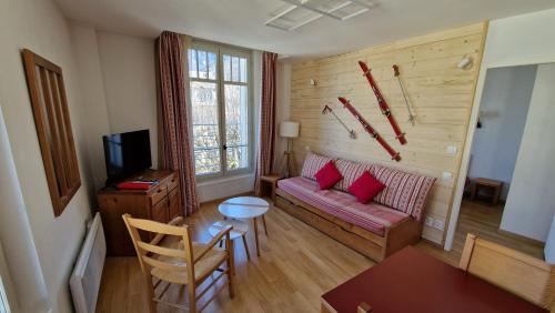 T3 Centre Ville Bagneres De Luchon in Bagneres-De-Luchon, France